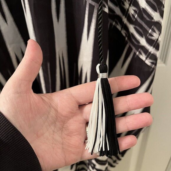 Marie France Van Damme Ethnic Printed Silk Short Boubou Caftan Black White OS - Picture 11 of 16